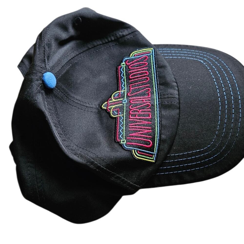 Universal Studios Black Multicolor Logo Vintage R… - image 2